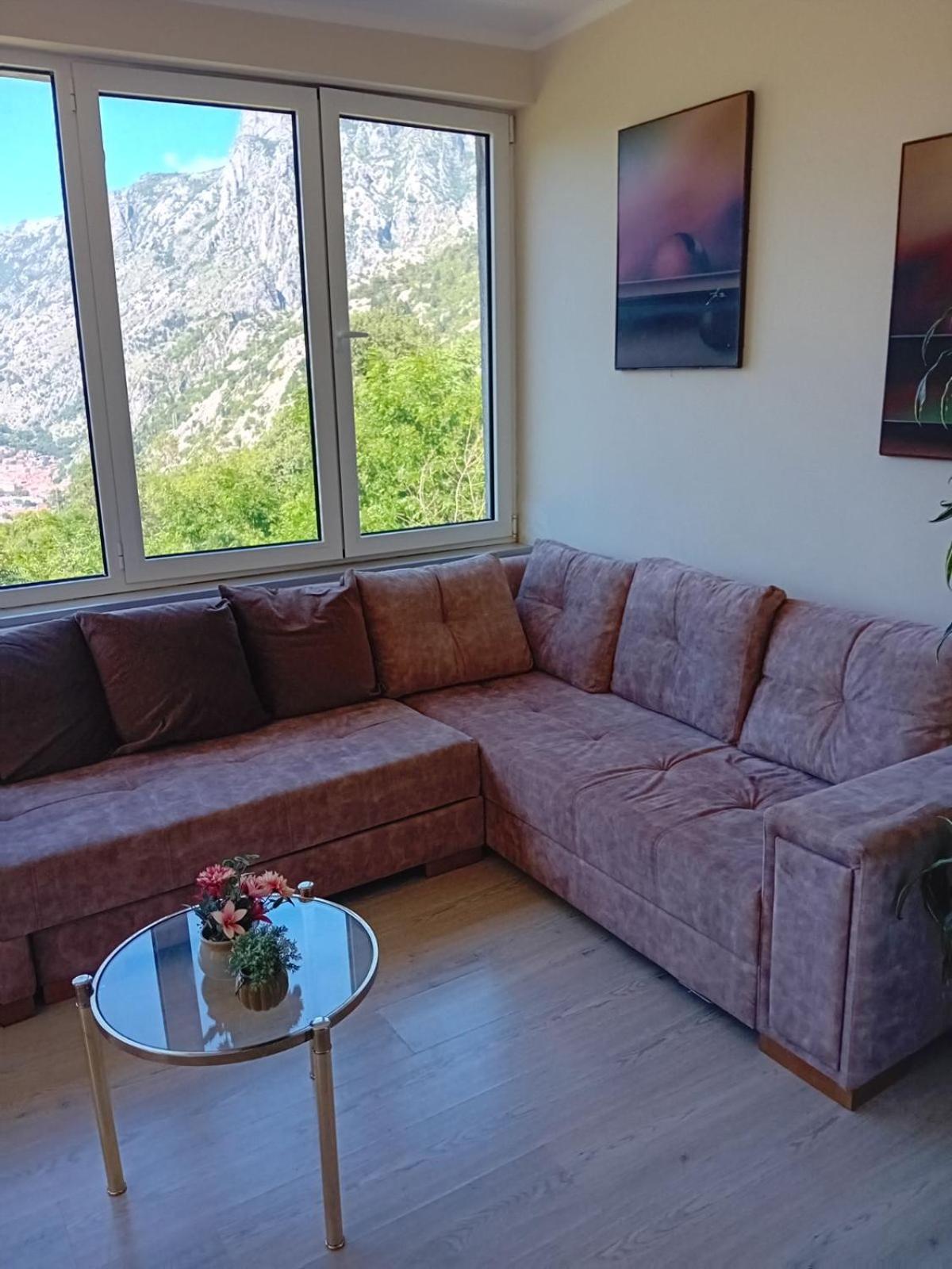 Apartments Vidikovac Inn Kotor Exteriör bild